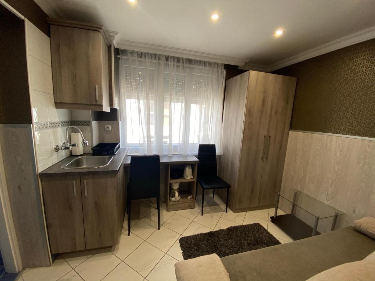 Barbara Vendeghaz Apartment Balatonfured Luaran gambar