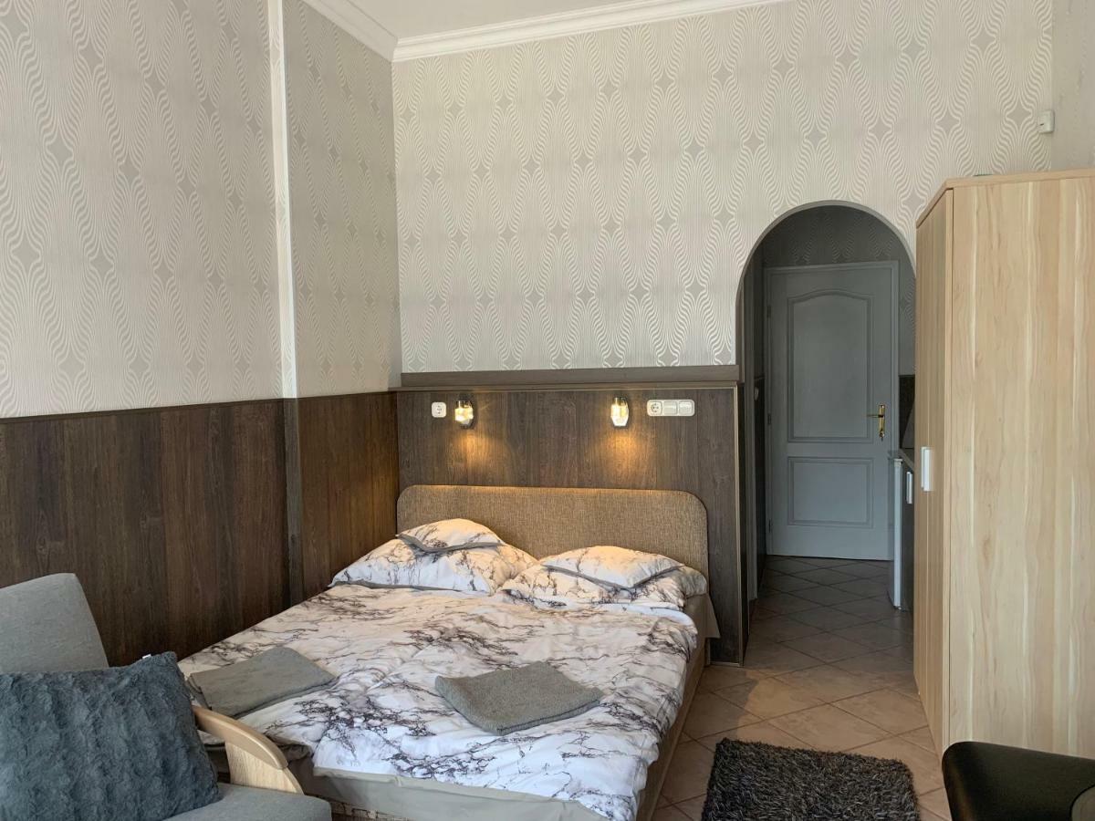 Barbara Vendeghaz Apartment Balatonfured Luaran gambar